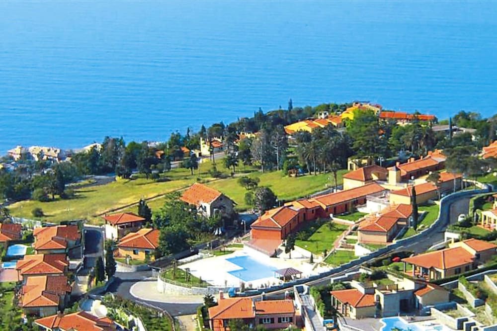

Milano - Varazze - Residence Villa Beuca