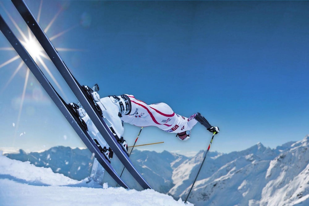 

Bologna - Sölden - Regina's Alp deluxe