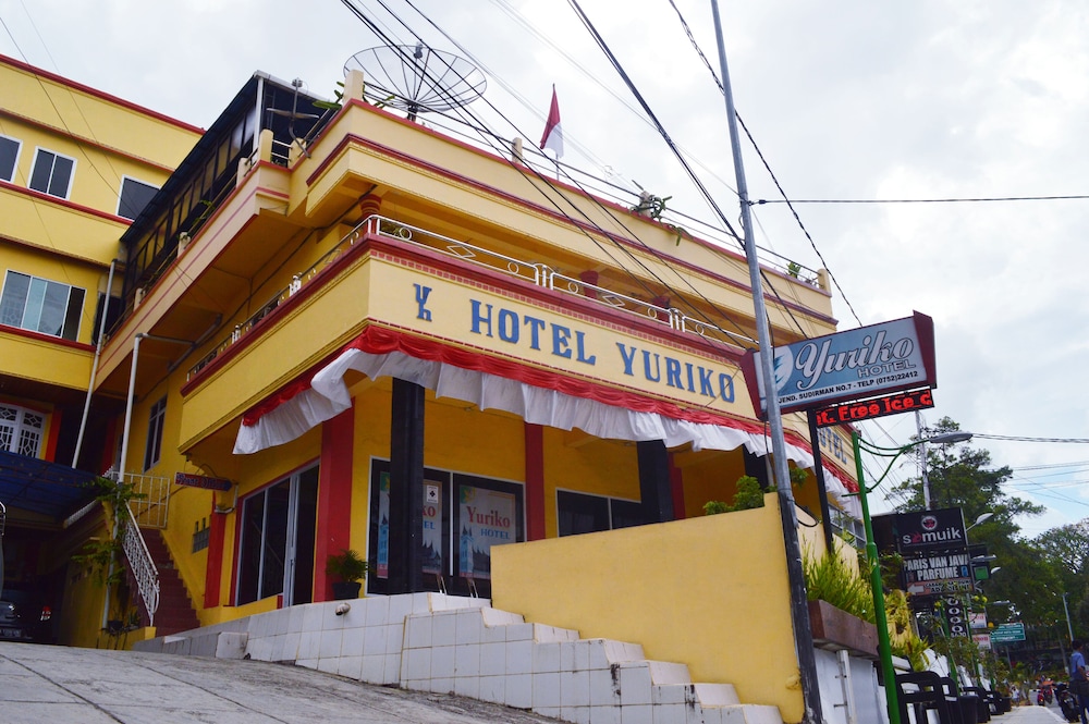 

Milano - Bukittinggi - Hotel Yuriko