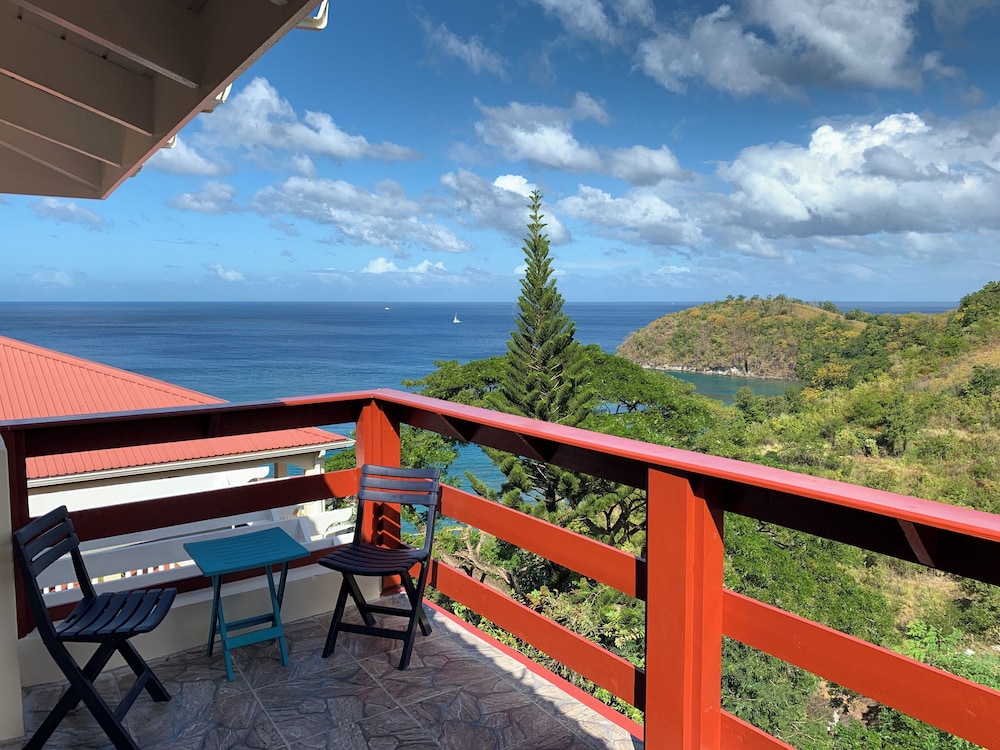 

Napoli - Soufriere - Story Villa, 1 Bedroom With Ocean & Mountain View