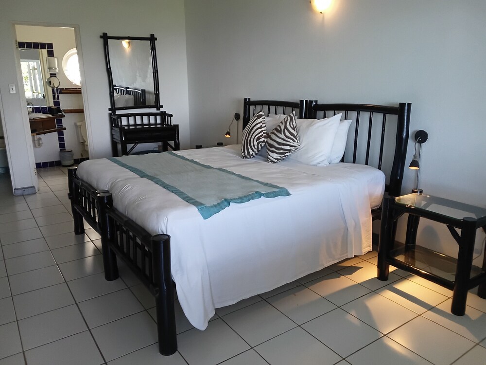 

Palermo - Port Antonio - LF Jungle Retreat