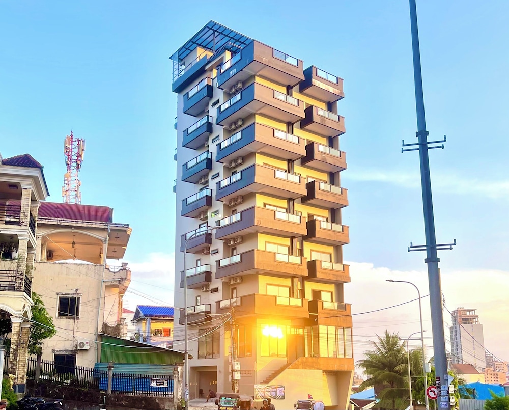 

Firenze - Sihanoukville - SKY HOTEL Sihanoukville