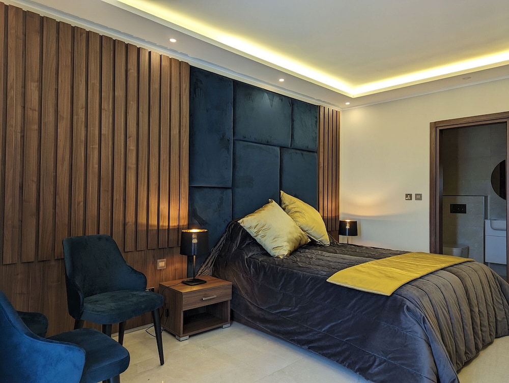 

Napoli - Zebbug - Domus Boutique Hotel