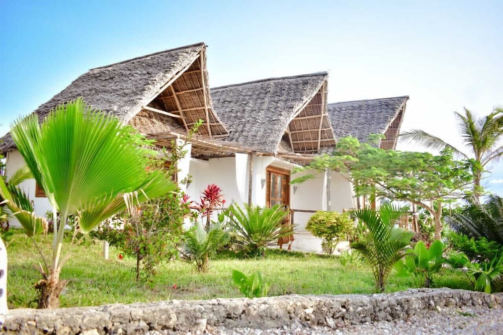 

Firenze - Kizimkazi - Kusini Beach Bungalows