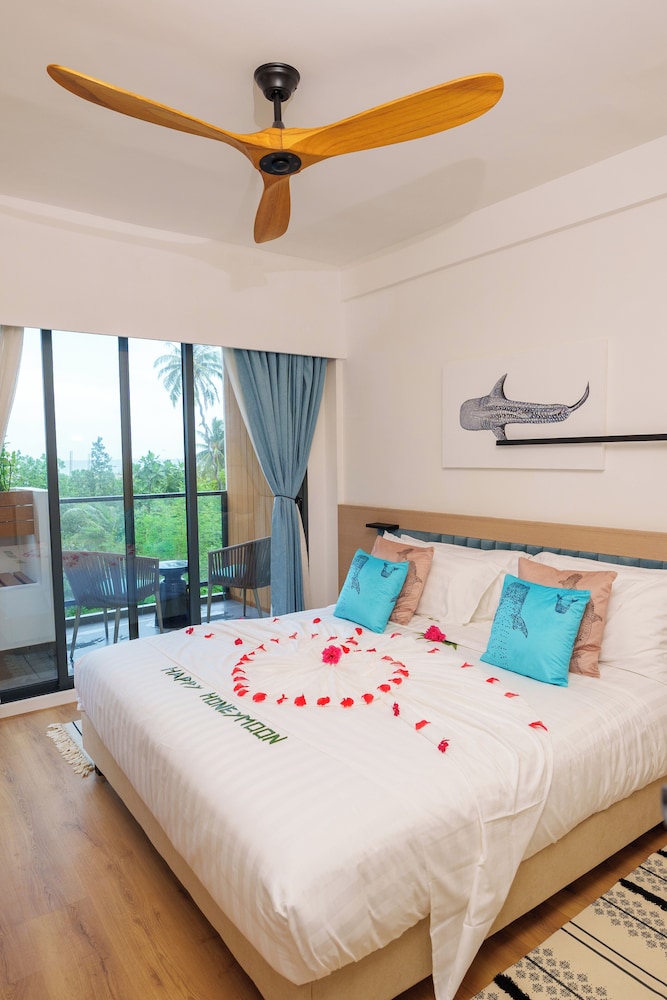 

Bari - Isola di Nalaguraidhoo - Sun Island