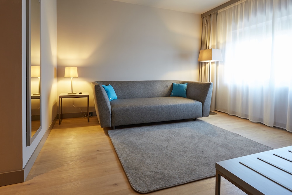 

Palermo - Padova - DC HOTEL INTERNATIONAL