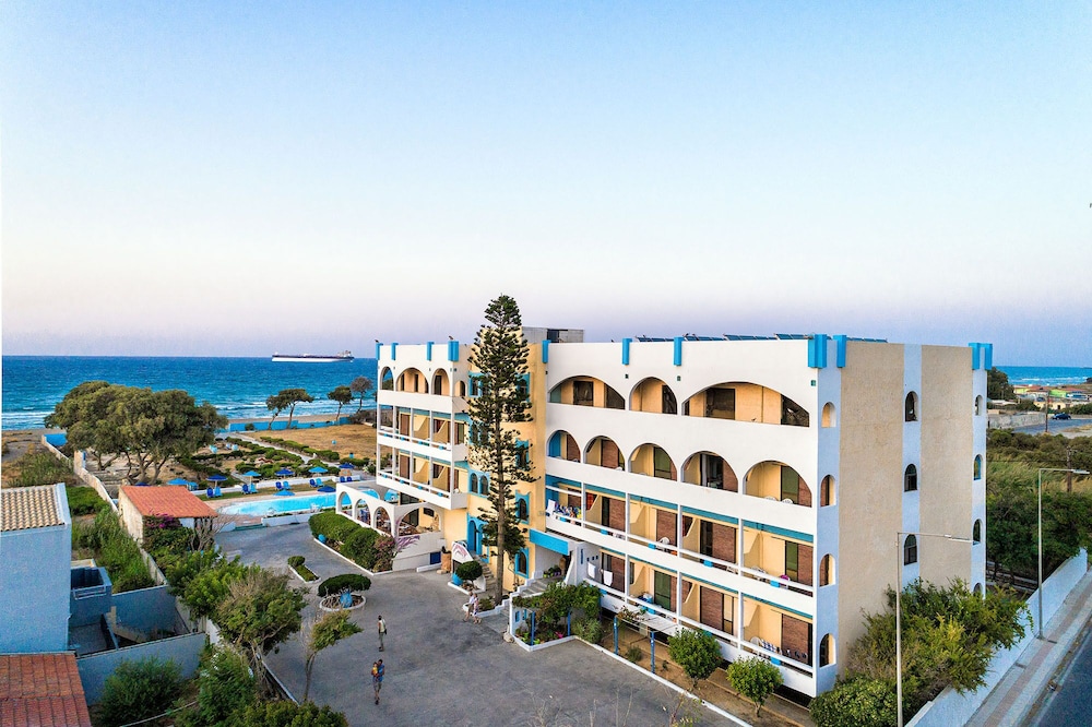 

Alghero - Heraklion - Hotel Tsagarakis Beach