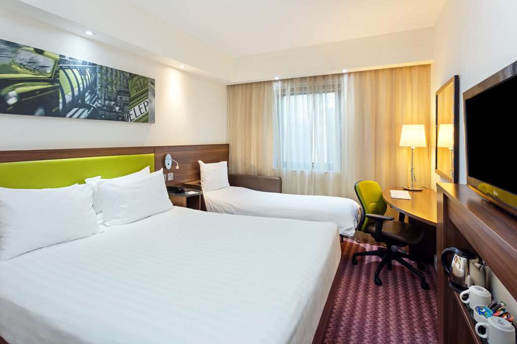 

Venezia - Bromley - Hampton by Hilton London Croydon