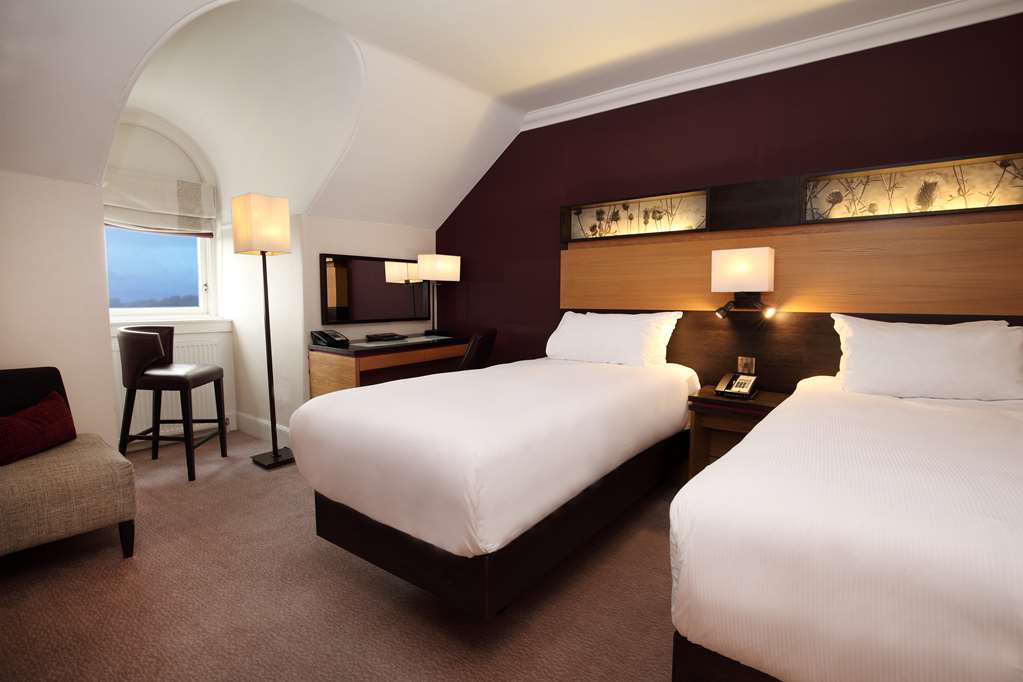 

Venezia - Stirling - DoubleTree by Hilton Dunblane Hydro Hotel