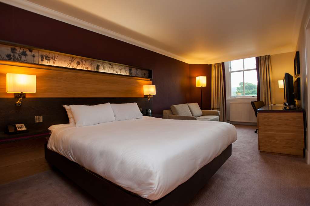 

Venezia - Stirling - DoubleTree by Hilton Dunblane Hydro Hotel