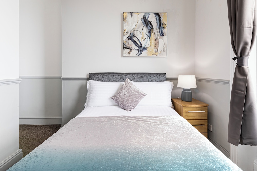 

Milano - Llandudno - The Manor Hotel