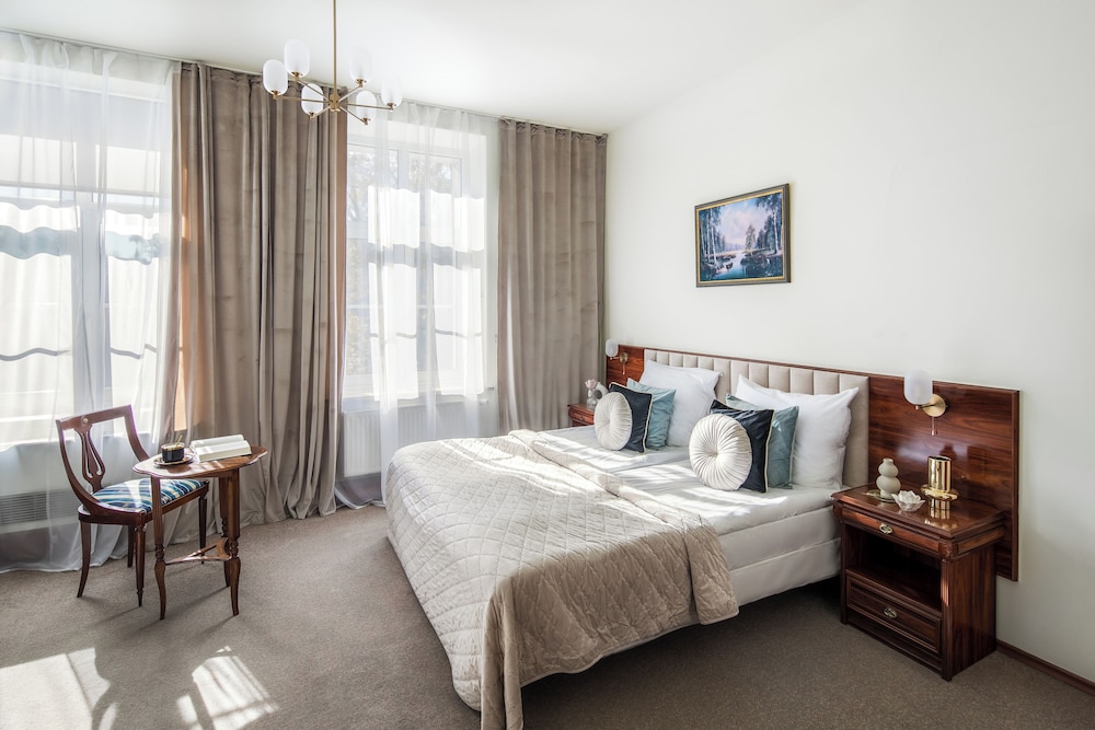 

Napoli - Cracovia - Old Time Aparthotel