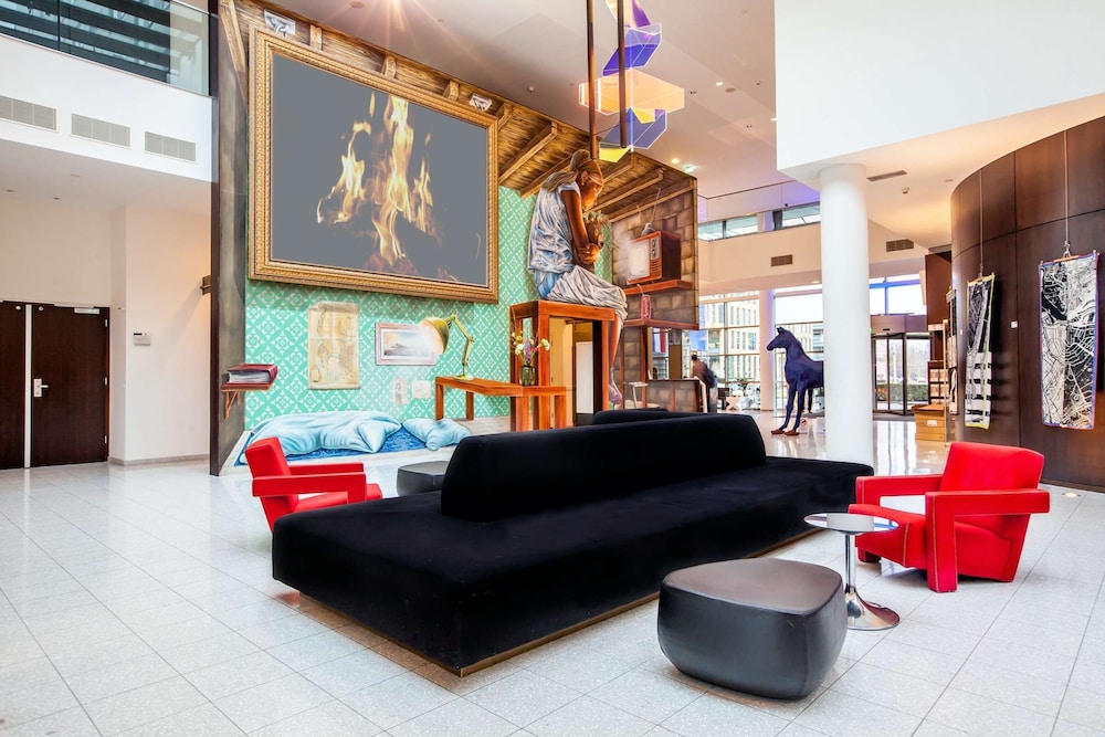

Milano - Zwanenburg - Hotel Artemis Amsterdam