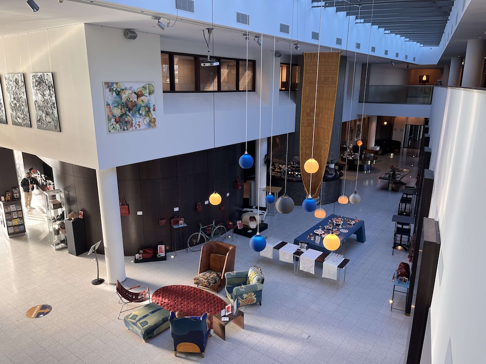 

Trieste - Schiphol - Hotel Artemis Amsterdam