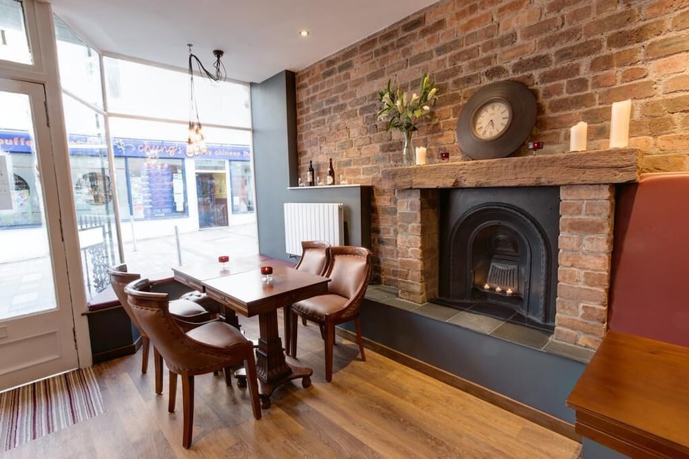 

Venezia - Stirling - Friars Wynd Hotel