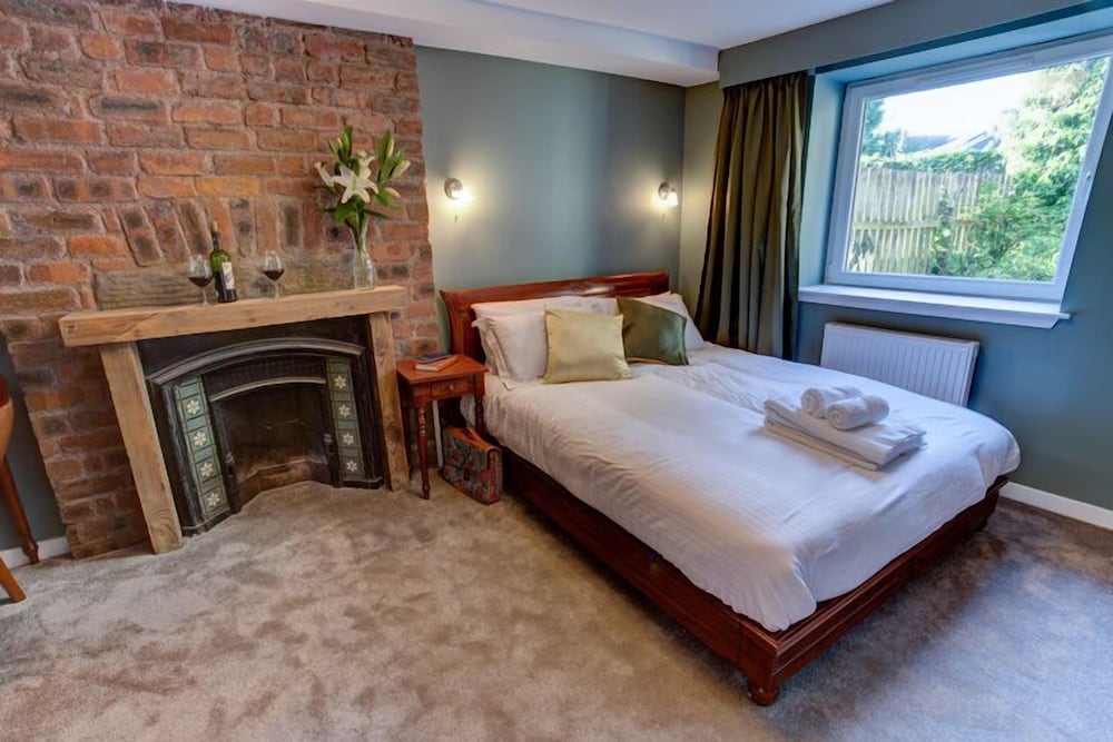 

Roma - Stirling - Friars Wynd Hotel