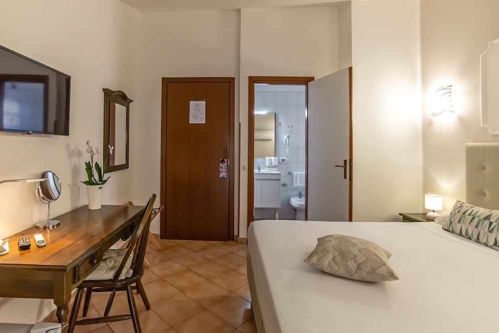 

Olbia - Grottaferrata - Plaza Rooms Ciampino