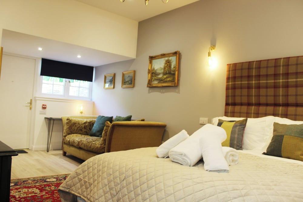 

Milano - Dingwall - Conon Hotel