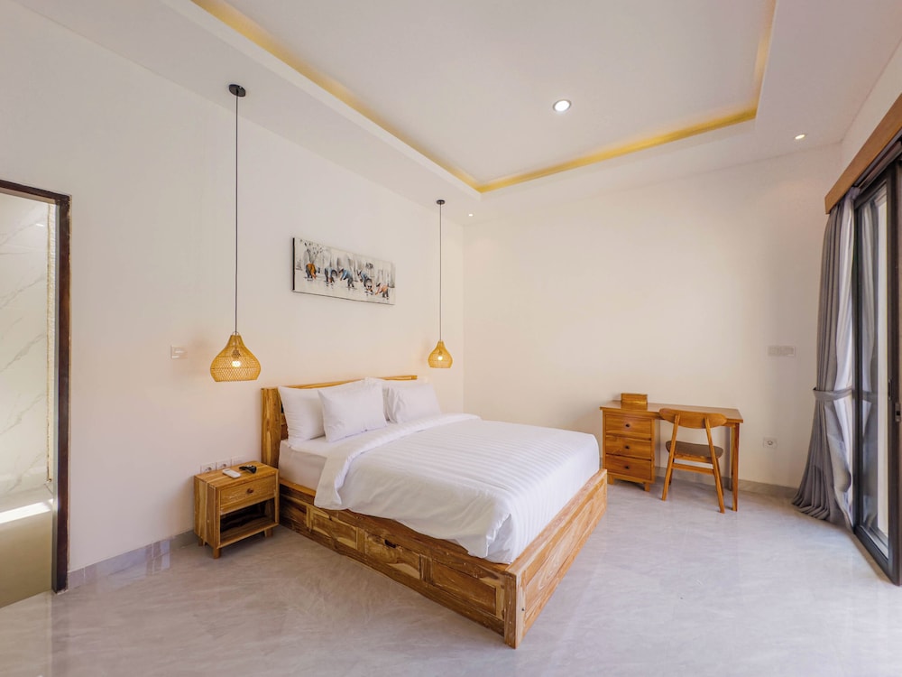 

Milano - Penatih - Giok Ubud