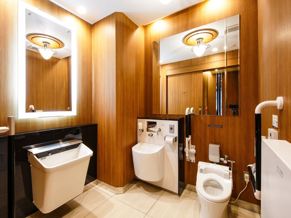 

Milano - Osaka - APA Hotel Midosuji Honmachi Ekihigashi