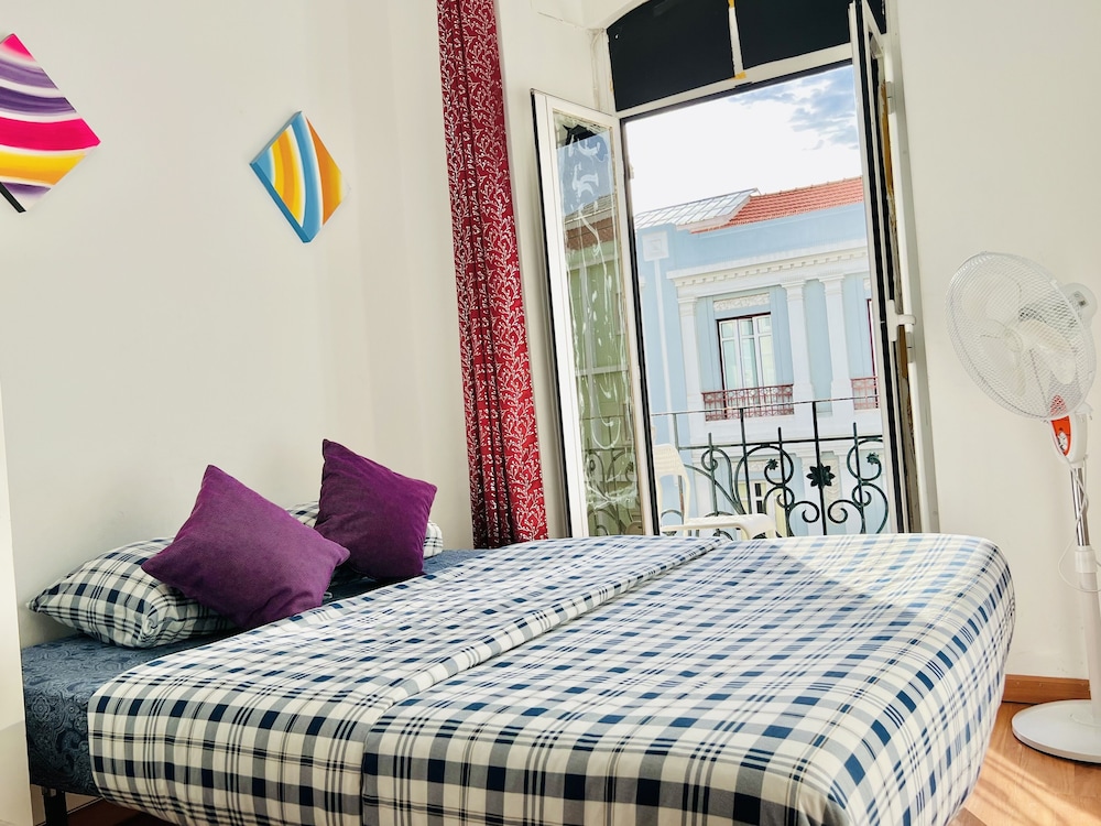 

Firenze - Lisbona - Garden Guest House