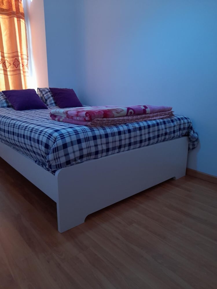 

Napoli - Almada - Garden Guest House