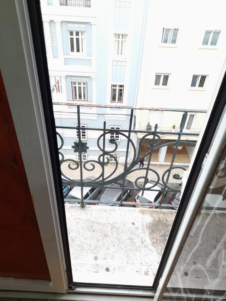 

Bari - Lisbona - Garden Guest House