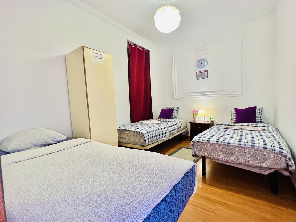 

Roma - Linda-a-Velha - Garden Guest House