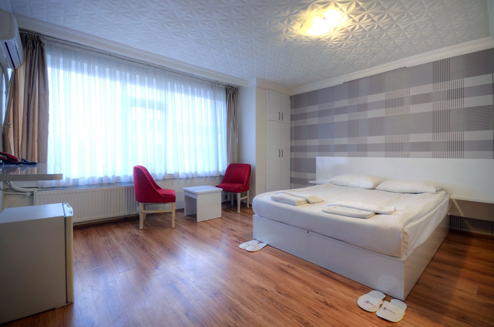 

Napoli - Ankara - Hotel Abro Necatibey