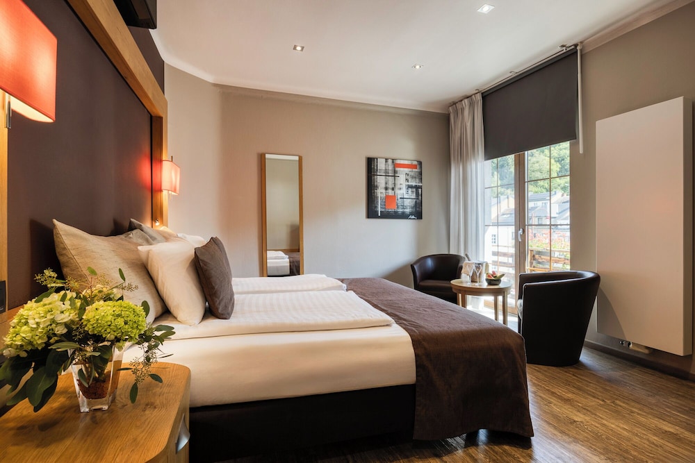 

Roma - Houffalize - Hotel du Commerce