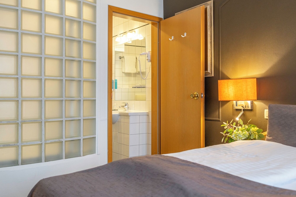 

Milano - Houffalize - Hotel du Commerce