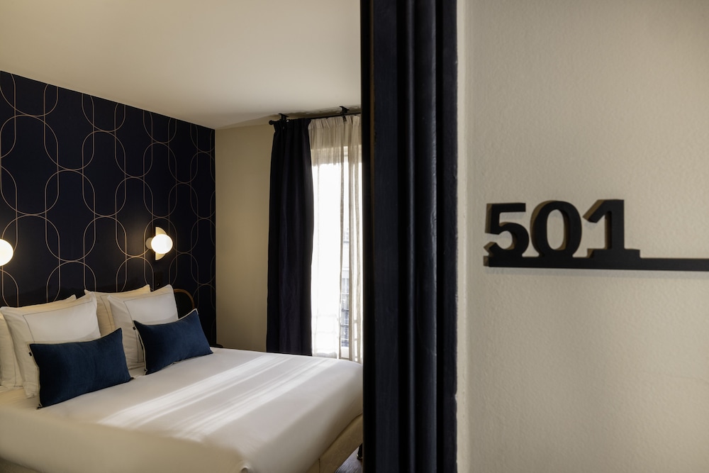 

Catania - Sèvres - Bijou Hôtel Paris Boulogne