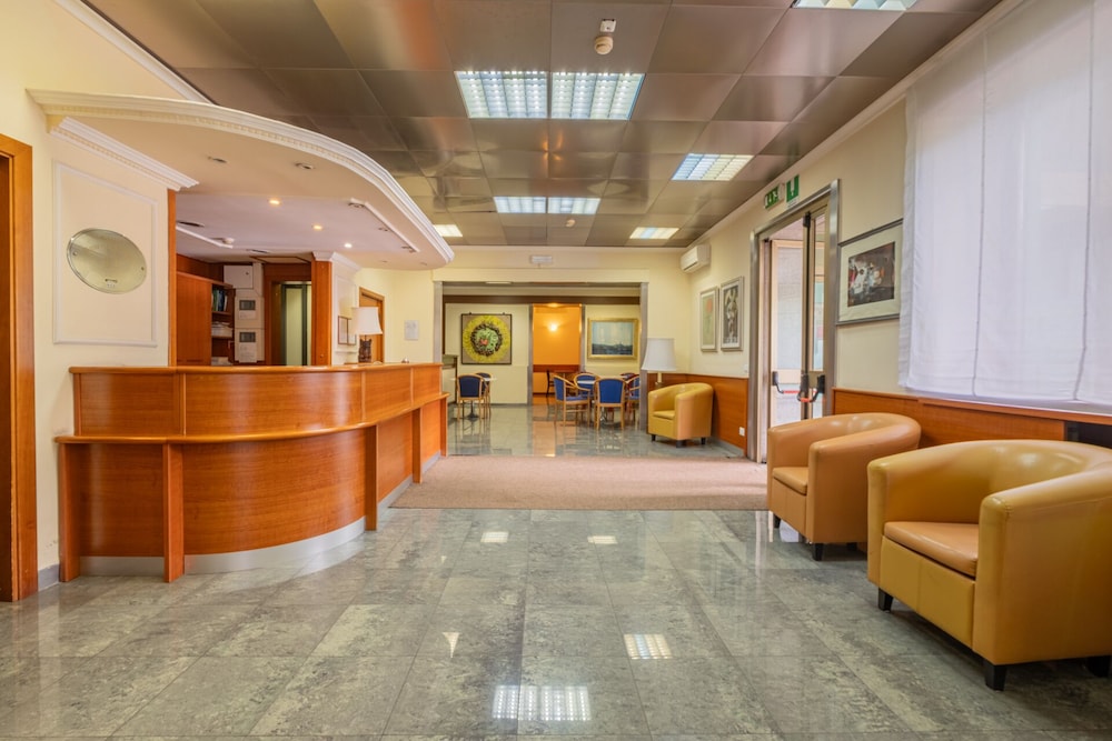 

Catania - Mostacciano - Hotel Monte Verde