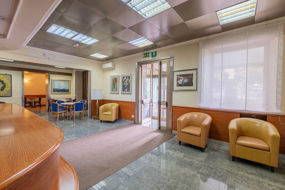 

Palermo - Mostacciano - Hotel Monte Verde