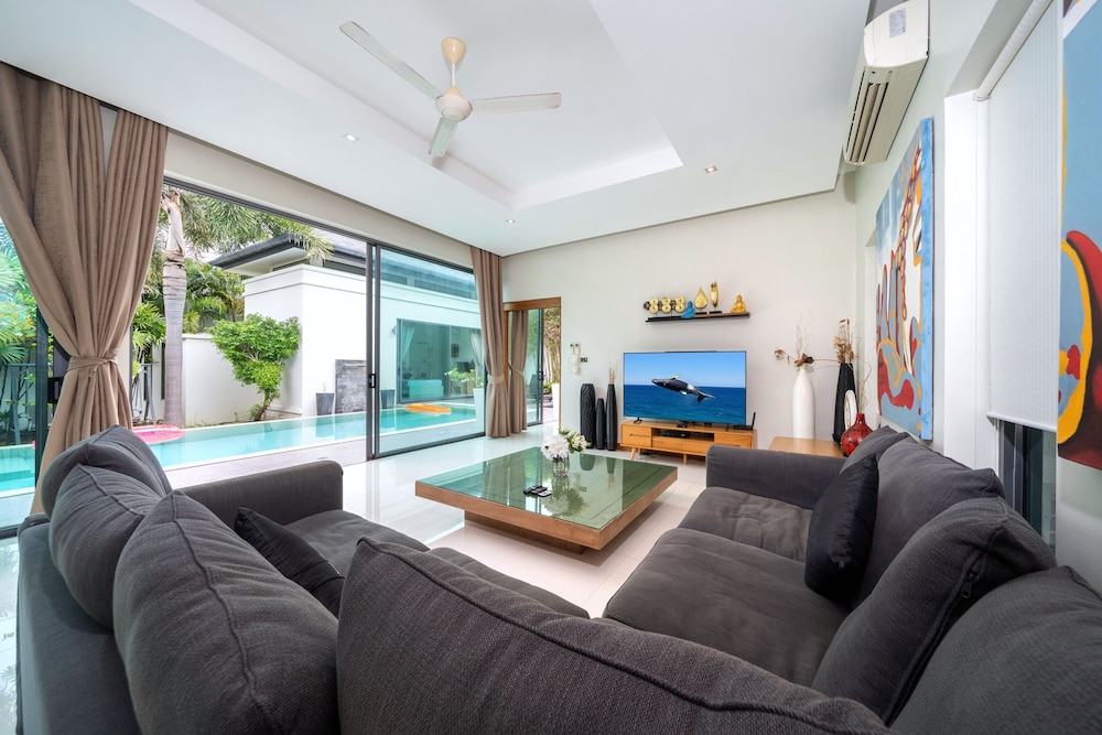 

Roma - Isola di Phuket, Thailandia - Villa Talosy with Salt Pool near NaiHarn