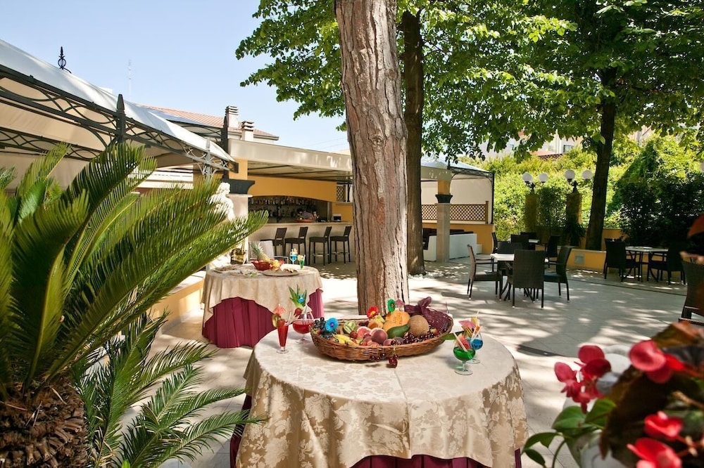 

Milano - Cesenatico - Hotel Belsoggiorno