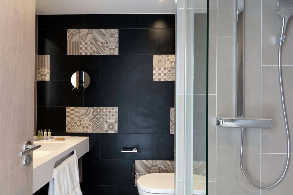 

Milano - Palaiseau - Hilton Garden Inn Paris Massy