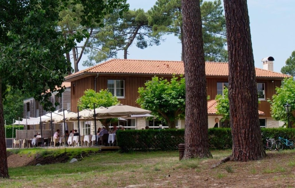 

Roma - Mimizan - Hotel Au Bon Coin du Lac