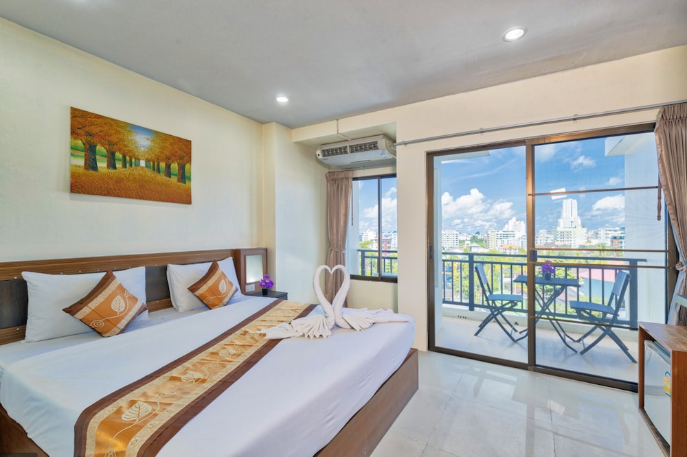 

Roma - Kathu - Lucky Buako Hotel Patong