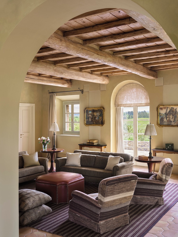 

Torino - Montalcino - Rosewood Castiglion del Bosco