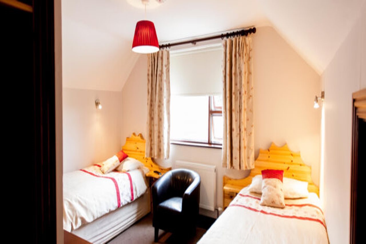 

Milano - Galway - Villa De Porres