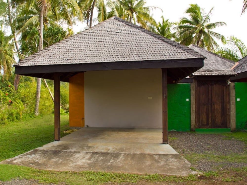 

Roma - Tahiti, Polinesia francese - Villa Mitirapa