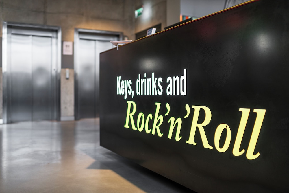 

Genova - Vilnius - Comfort Hotel LT - Rock 'n' Roll Vilnius
