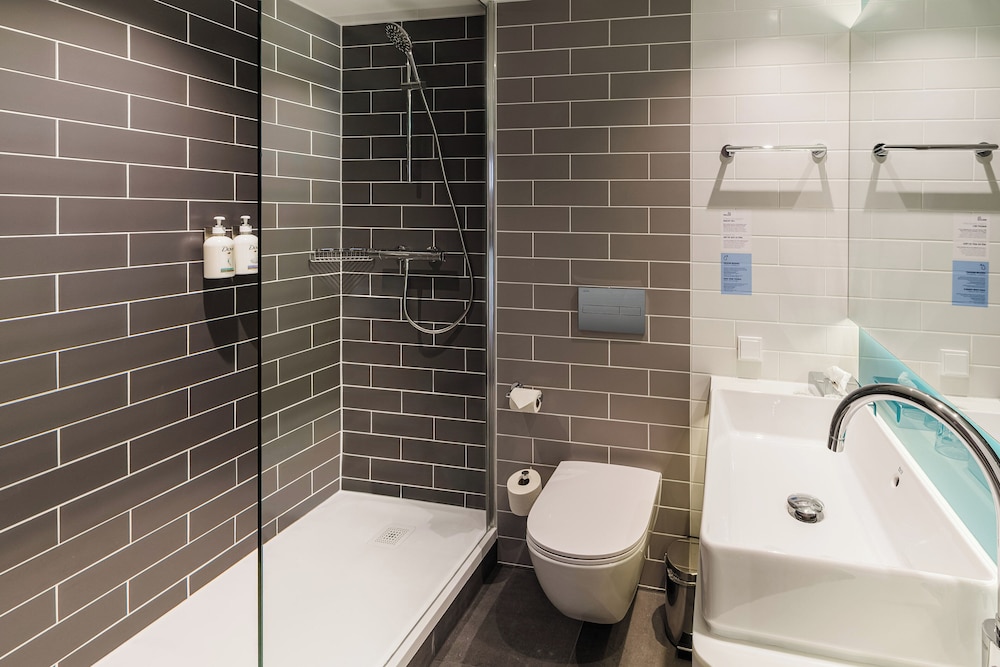 

Napoli - Dresda - Holiday Inn Express Dresden Zentrum