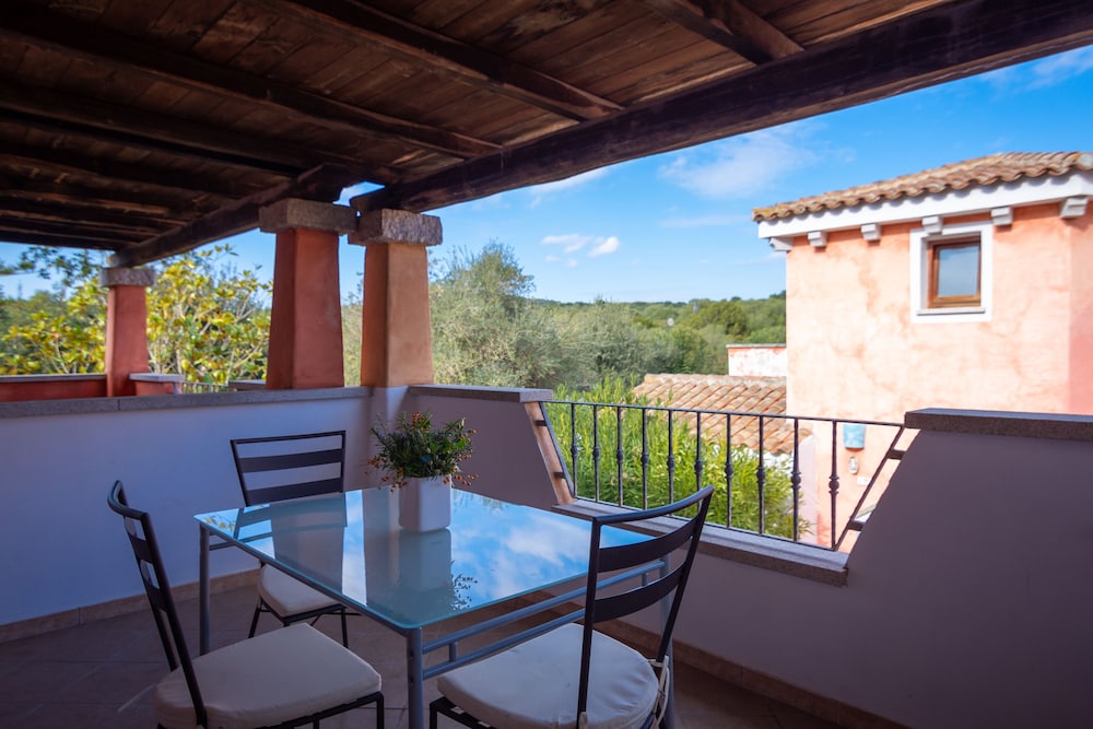 

Roma - Golfo Aranci - Residenze Il Girasole