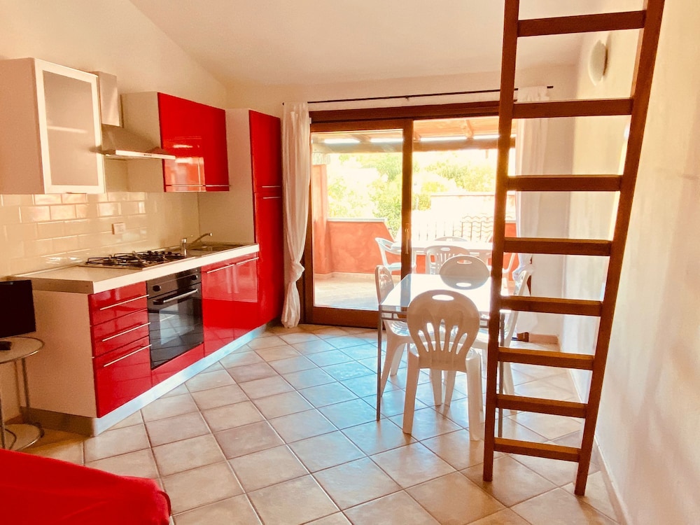 

Roma - Golfo Aranci - Residenze Il Girasole