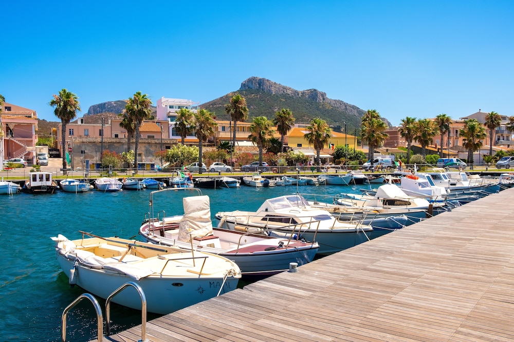

Milano - Porto Rotondo - Residenze Il Girasole