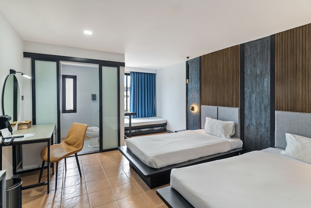 

Milano - Rawai Beach - Tuana Hotels The Phulin Resort