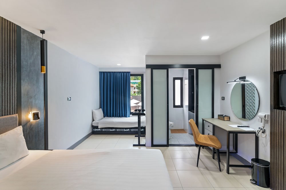 

Torino - Patong Beach - Tuana Hotels The Phulin Resort