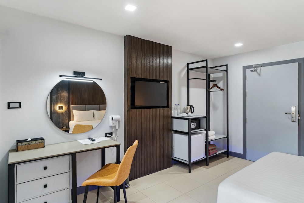 

Venezia - Rawai Beach - Tuana Hotels The Phulin Resort